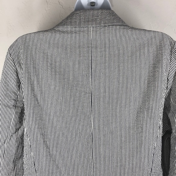 Sandro navy stripe sear-sucker blazer size large - Picture 7 of 9